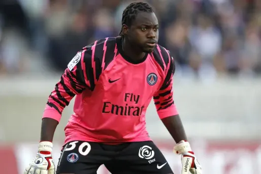 Edel prolonge au PSG