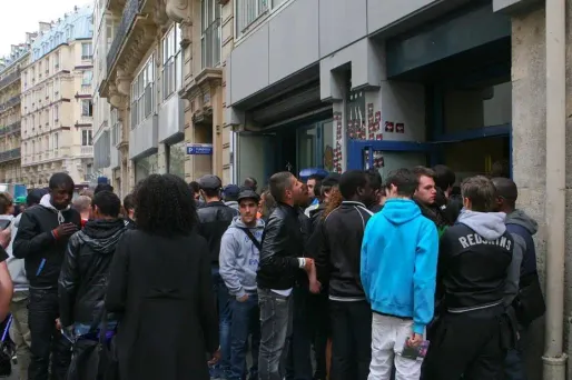 Auditeurs et politiques au chevet de "Sky"