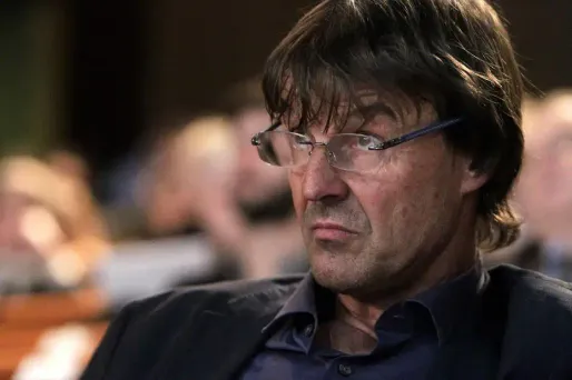 Le PS reproche à Nicolas Hulot son côté "populaire"