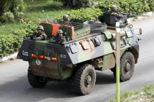 Les militaires français vont multiplier les patrouilles d'exfiltration, pour une opération qui s'annonce compliquée.