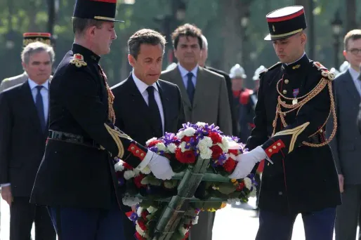 Sarkozy s'incline devant la Résistance