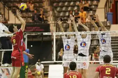 Tours maîtrise son sujet