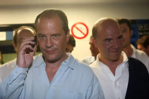 Jean-Christophe Cambadélis et Pierre Moscovici, tous deux strauss-kahniens, doivent désormais soutenir un autre candidat.