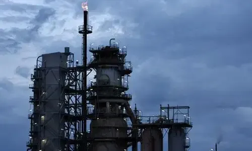 Pétrole : le baril retombe sous les 95 dollars en Asie