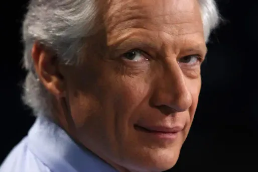 Dominique de Villepin est pour la dépénalisation de l'usage du cannabis, qu'il souhaiterait voir sanctionner d'une simple "contravention".
