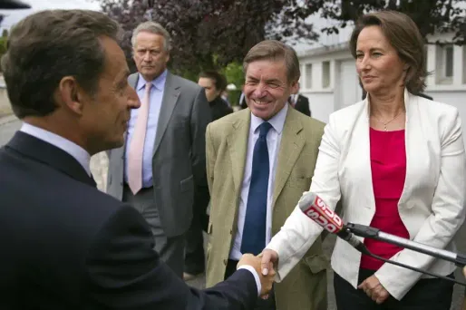 Sarkozy retrouve Royal sur sa route