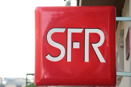 Pressé par la concurrence, SFR anticipe et  doit annoncer lundi une baisse non négligeable de ses tarifs.