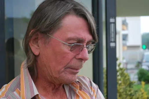 Gilles Caudal se dit choqué par la "comédie" jouée par le compagnon de sa fille depuis 3 semaines.