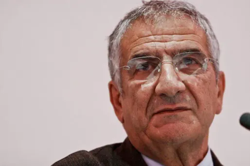 Xavier Emmanuelli claque la porte du Samu social