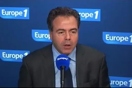 "Les résultats du baccalauréat 2011 sont conformes à l'année précédente", a expliqué Luc Chatel.