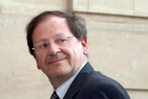 Selon Novelli, la loi sur les 35 heuers pourrait être supprimée en cas de réélection de Nicolas Sarkozy.