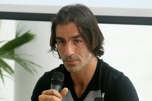 Robert Pires consultant Europe 1