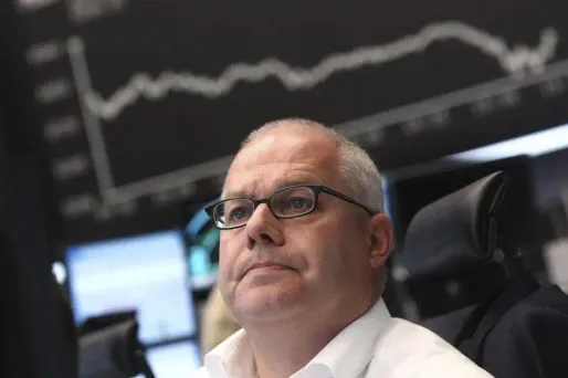 Les Bourses rechutent lourdement