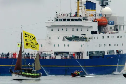 Le MOX est depuis longtemps dans le viseur des écologistes notammetn car il contient du plutonium.