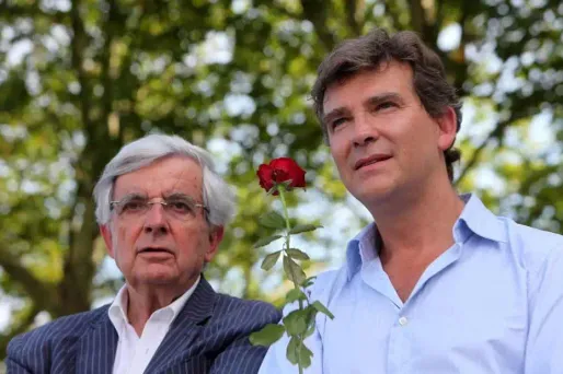 Jean-Pierre Chevènement a cité Arnaud Montebourg comme ayant des idées "proches des siennes".