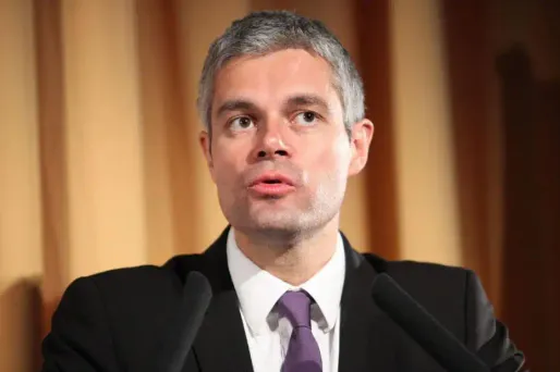 Laurent Wauquiez avait plaidé le 17 décembre en faveur d'un "protectionnisme moderne" européen qui "accepte le bras de fer avec ses principaux rivaux", notamment les Etats-Unis et la Chine.