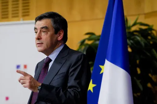 François Fillon s'est inscrit sur Twitter sous le pseudonyme fdebeauce.