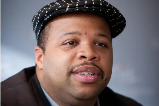 Louis-Georges Tin, récent président du Cran, s'attaque au "cercle vicieux" de l'abstention.