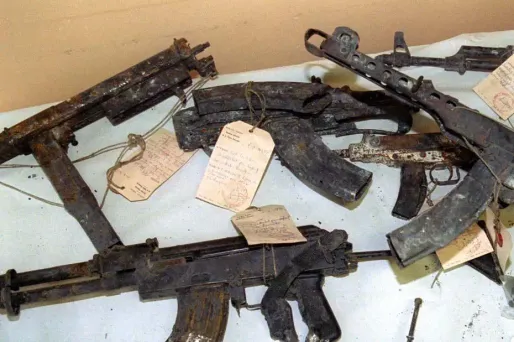 La kalachnikov peut se négocier entre 2.000 et 3.000 euros au marché noir.