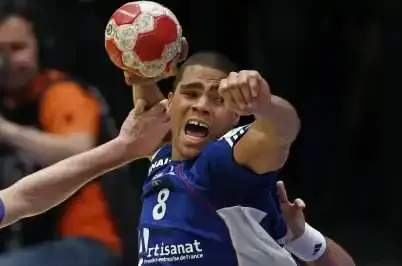 Douche froide pour les Bleus