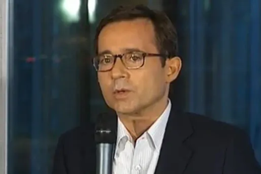 L'animateur a révélé vendredi qu'il souffrait d'un cancer de l'estomac.