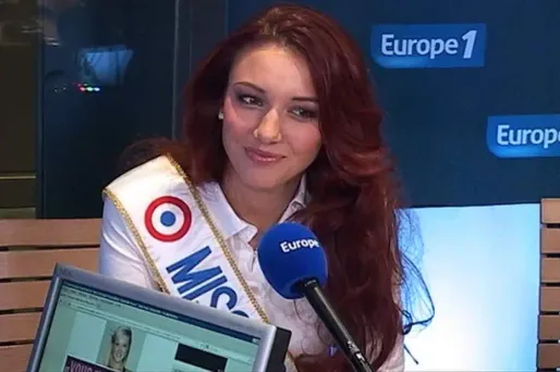 "Je suis brune à l'origine" a reconnu la nouvelle Miss France, Delphine Wespiser.