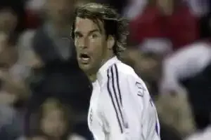 Van Nistelrooy vers Hambourg ?