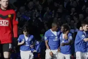 Everton se joue des cadors