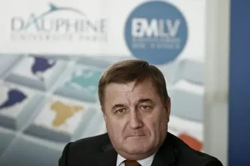 Paris-Dauphine : des diplômes à vendre