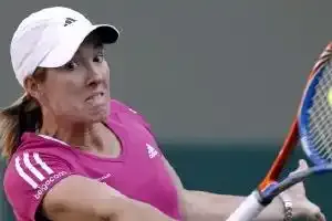 Henin, un petit tour et s'en va