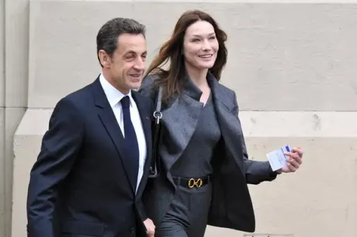 Le couple présidentiel a voté à Paris