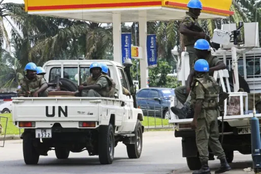 Contrairement au personnel civil, les casques bleus ne sont pas concernés par l'évacuation de Côte d'Ivoire.