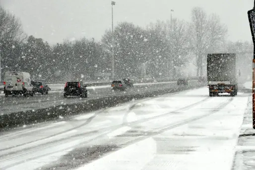 Les alertes à la neige ont été levées, mais pas celles aux crues.
