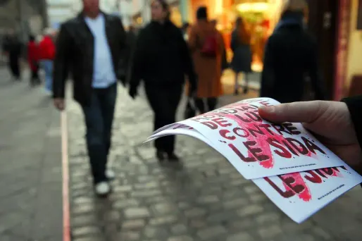 A 20 ans, on peut conjuguer avec bonheur séropositivité et vie amoureuse.