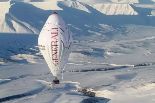 Le pôle Nord vu du ciel