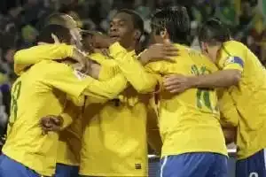 Le Brésil passe avec brio