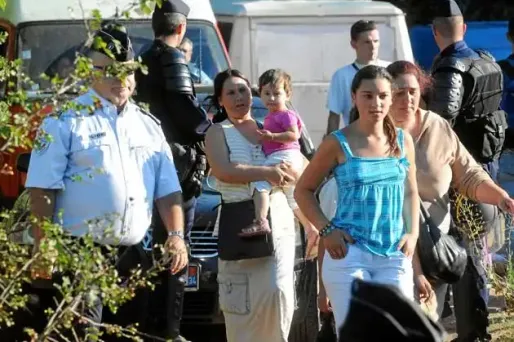 Les Roms, trois mois et c’est tout