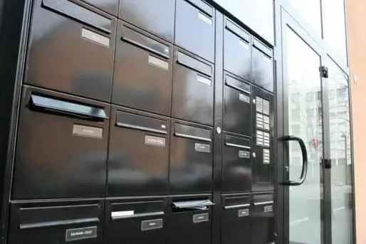 Un mystérieux Robin des Bois des HLM