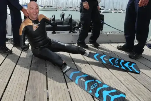 Amputé, il veut traverser la Manche