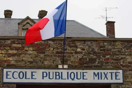 Des photos pédophiles chez un instit