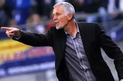 Gillot: "Constance et rigueur"