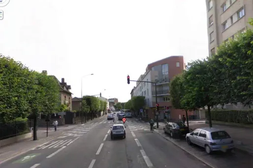 Un enfant renversé par un fourgon de police