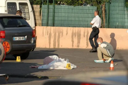 Un jeune écroué pour un différend mortel