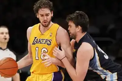 Les Lakers en patron