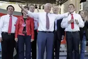 Allemagne : Steinmeier, le challenger offensif