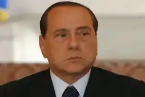 Berlusconi veut "étrangler" ceux qui parlent de la mafia