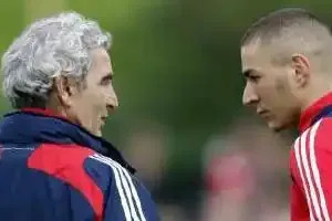 Domenech rappelle Benzema à l'ordre