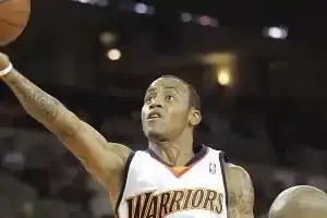 Les Warriors remportent le combat