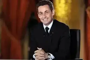 Nicolas Sarkozy touche 19.508,21 euros par mois