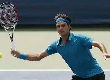 Federer tient son rang